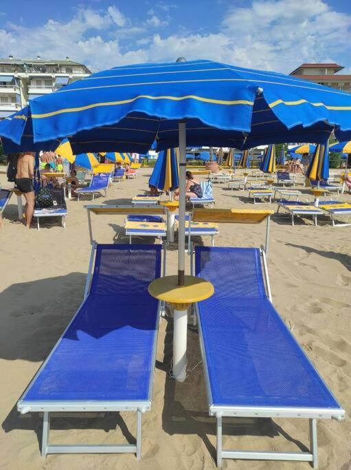 Blue Moon Penthouse Lejlighed Lido di Jesolo Eksteriør billede